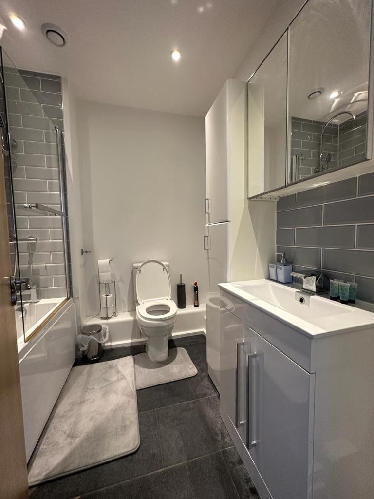 Abba Heights Apartment London Exterior photo